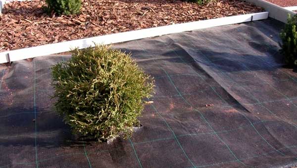 укладка геотекстиля