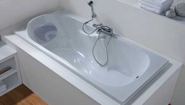 Уход за акриловой ванной