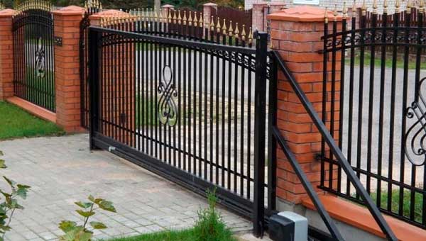 Преимущества откатных ворот