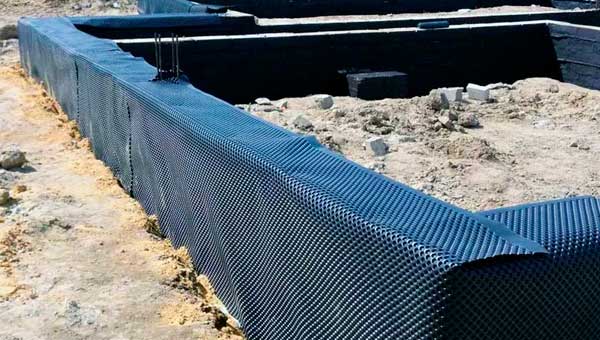 Преимущества использования геомембраны для фундамента